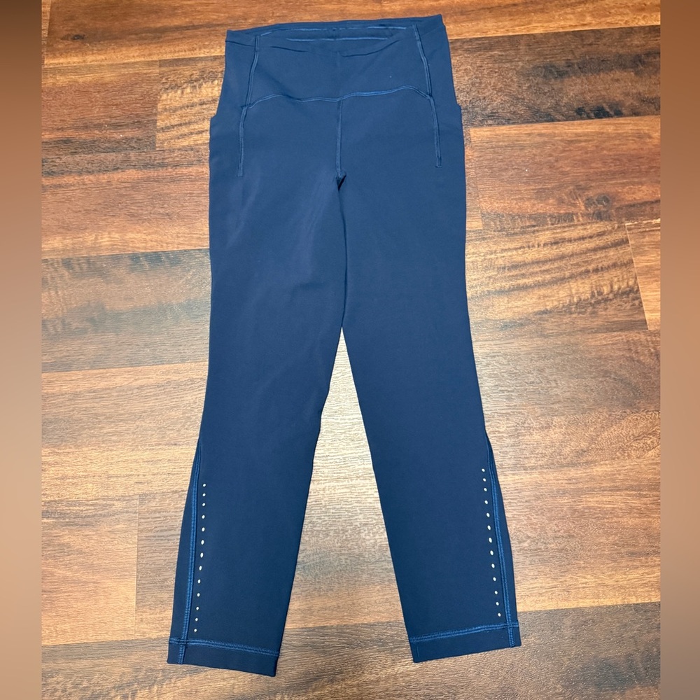 Lululemon Swift Speed 23”